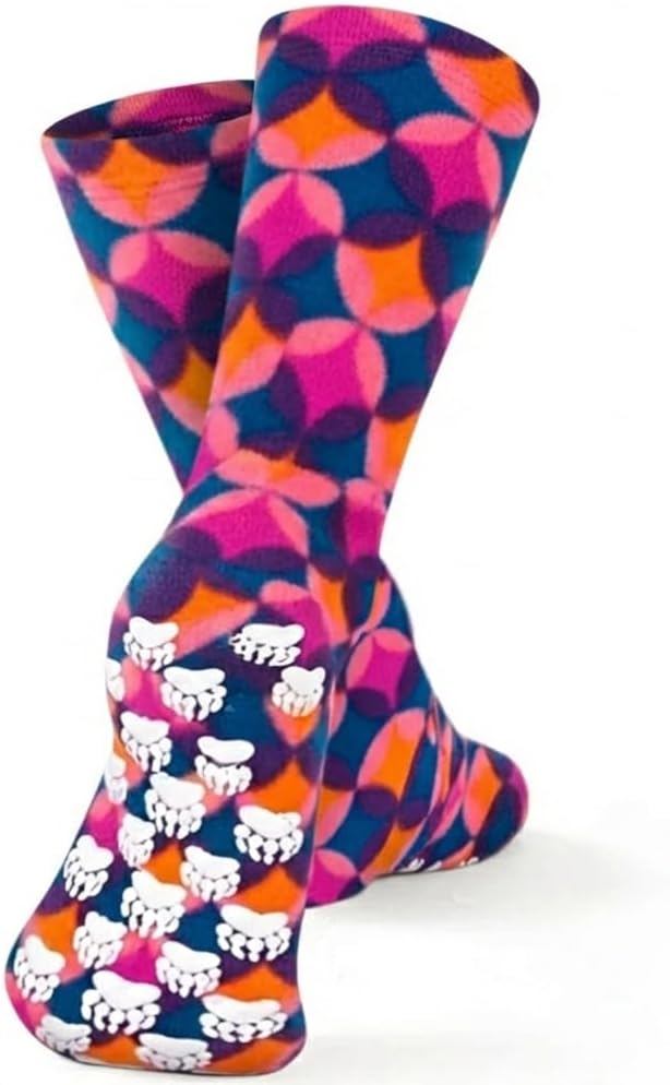 Polar Feet Non Slip Fleece Grip Socks for Women & Men, Cozy Slipper Socks with Grippers, House & Hospital Socks with Grips