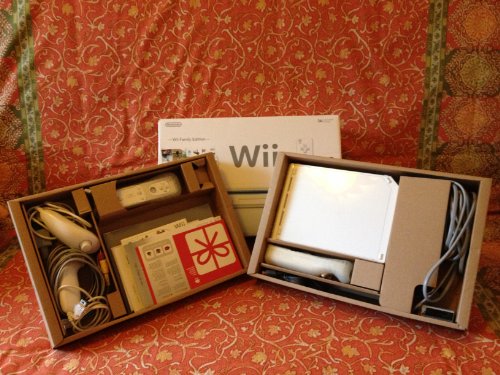 Console Wii Family Edition le coffret parfait avec Wii Sports pour offrir aux enfants - 2