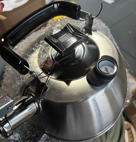 Hervidor de silbato con termómetro, acero inoxidable 304, hervidor de sonido de 3,5 L para estufa de gas y camping, parte inferior de 5 capas, pantalla de temperatura del agua