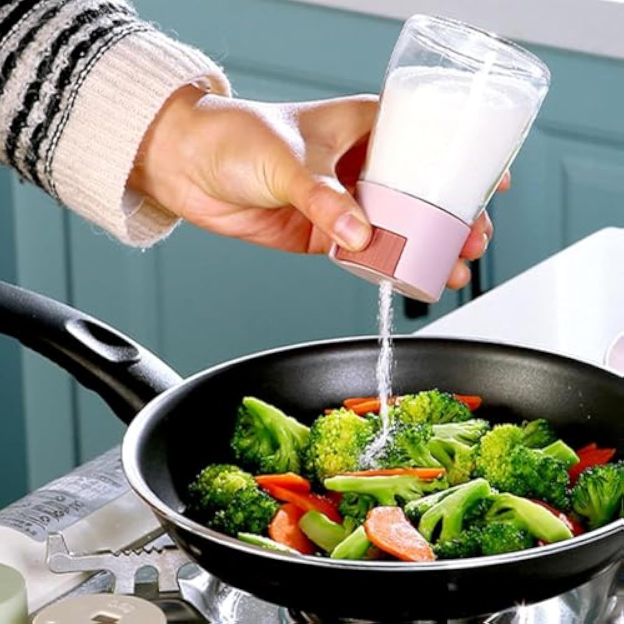 Push Type Salt Dispenser Bottle Set, 2 Pcs