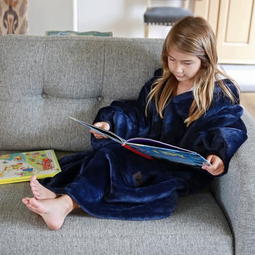 Catalonia Sherpa Wearable Blanket Hoodie for Kids (Navy, 7-16 yr) — view 6