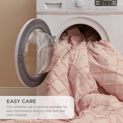 Image of Bedsure Oversized Queen Comforter Set - Coral Pink Comforter, Boho Tufted Distressed Vintage Bedding for Kids, 3 Pieces Farmhouse-style Bed Set for All Seasons, Fluffy Soft Bedding with 2 Pillow Shams