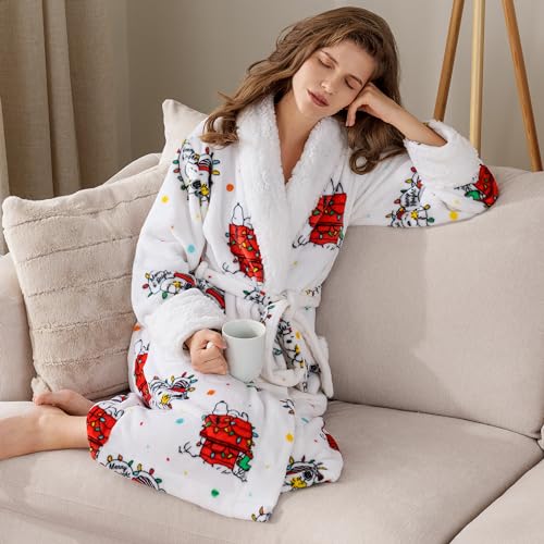 Berkshire Blanket Peanuts® Snoopy Women's Warm Robe with Exclusive VelvetLoft® Fabric and Sherpa Collar4
