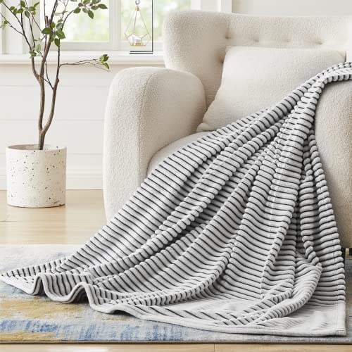 Cymula Fleece Throw Blanket For Couch Twin Size (60"X80") Soft Blanket For Bed Sofa Fuzzy Fluffy Blankets, Cozy Small Lightweight Warm Blanket Home Boho Farmhouse Decor Gift Black And White #TOP3