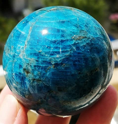 Apatite bleue naturelle en sphère pour harmoniser les chakras
