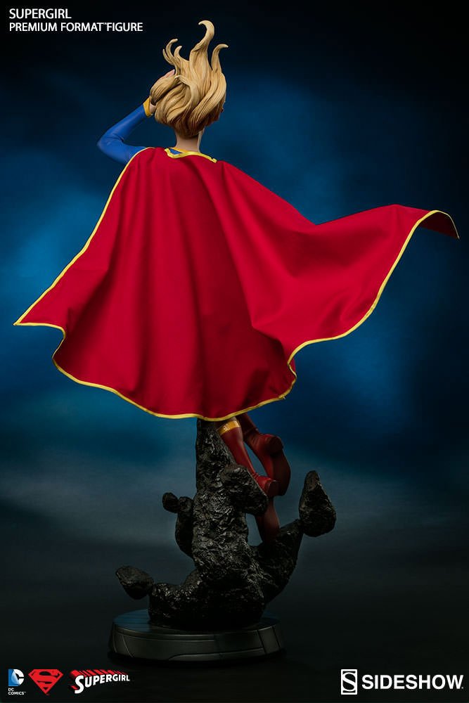 Amazon.co.jp: Sideshow DC Comics Supergirl Premium Format Figure 