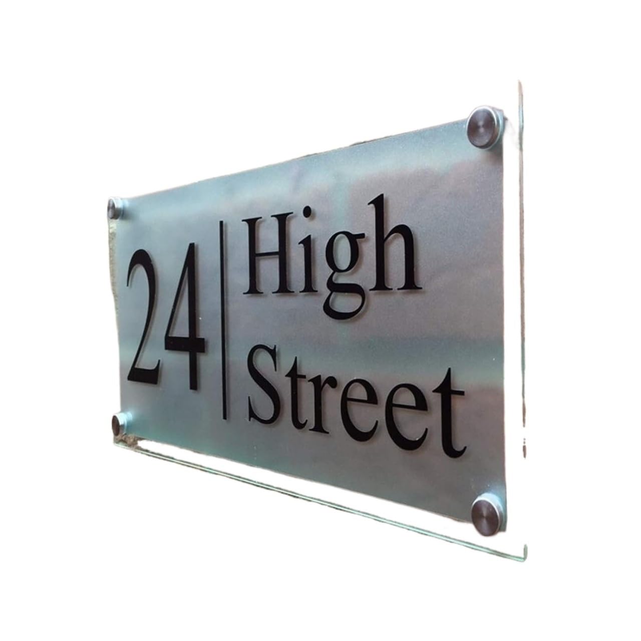 Hausnummernschild aus Acryl mit mattierter Folie