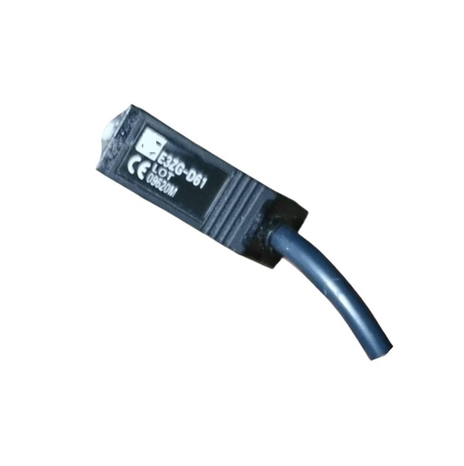 P0Z9J7F E3ZG-D61 E3ZG-D62 E3ZG-D81 E3ZG-D82 Photoelectric Switch Sensor(E3ZG-D61)