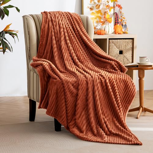 MIULEE Fall Rust Throw Blanket 3D Ribbed Jacquard Fleece Flannel Velvet Plush Decorative Bed Blanket (Throw, 50