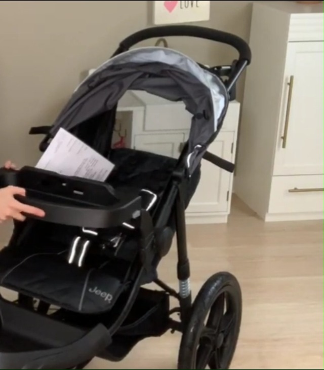 Watch Jeep Classic Jogging Stroller by Delta Children on Amazon Live