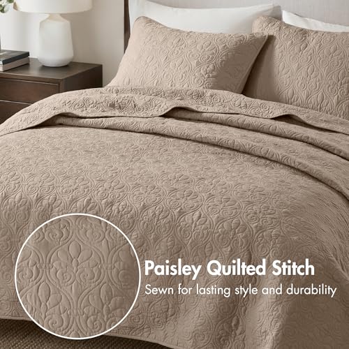 Image of Madison Park Luxurious Cotton Damask Quilt Set, 3PC King /Cal King Bed Set
