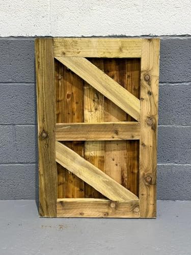 Garden Gate, Pedestrian Wooden Gate Pressure Treated, Wooden Feather Edge Garden Door - 3ft Height 2 Feet Width 3 inches Depth (90cm High x 83cm Wide x 6cm Deep)