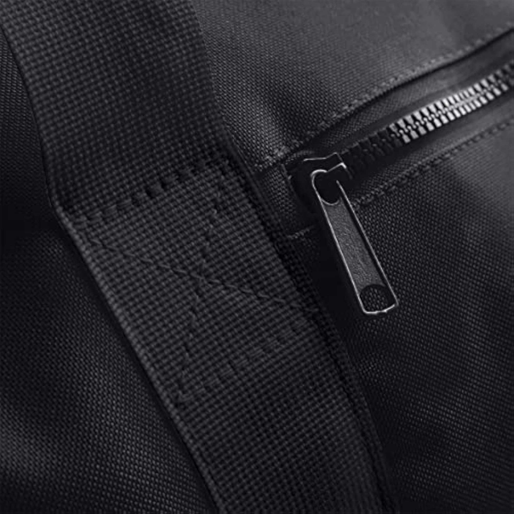 Mini Barrel Bag, Black, Sport