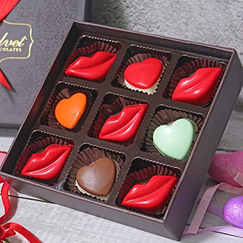 Image of Velvet Fine Chocolates Valentine Gift Hamper with Heart Shaped Chocolate for Husband, Wife, Girlfriend, Boyfriend, 130 Grams | Valentines's Day Gift with Greeting Card