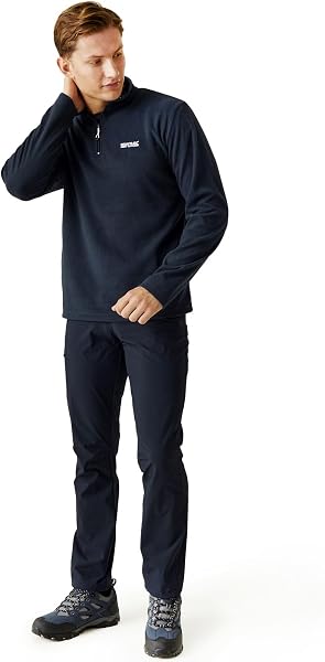 Regatta Uomo Felpa con Zip in Pile Thompson, Black - 3