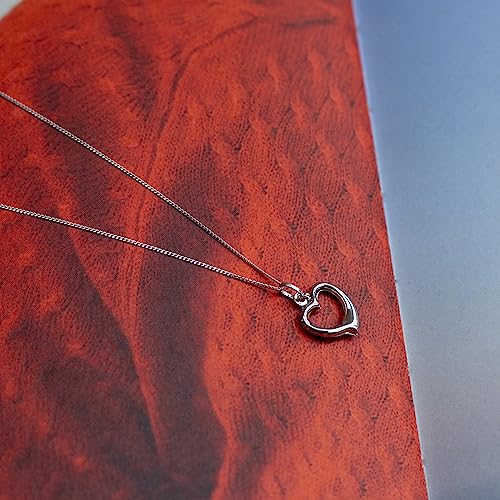 Carissima Gold Damen Diamantschliff Panzerkette mit Herz Anhänger 9k(375) Weißgold 0.7mm 46/18zoll
