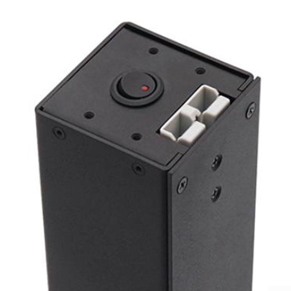 Alu 12V Bordsteckdose Dual USB Überlastschutz | Integrierter Leistungsschalter, Überstromschutz, sicheres Laden, digitale Spannungsanzeige, robustes Gehäuse