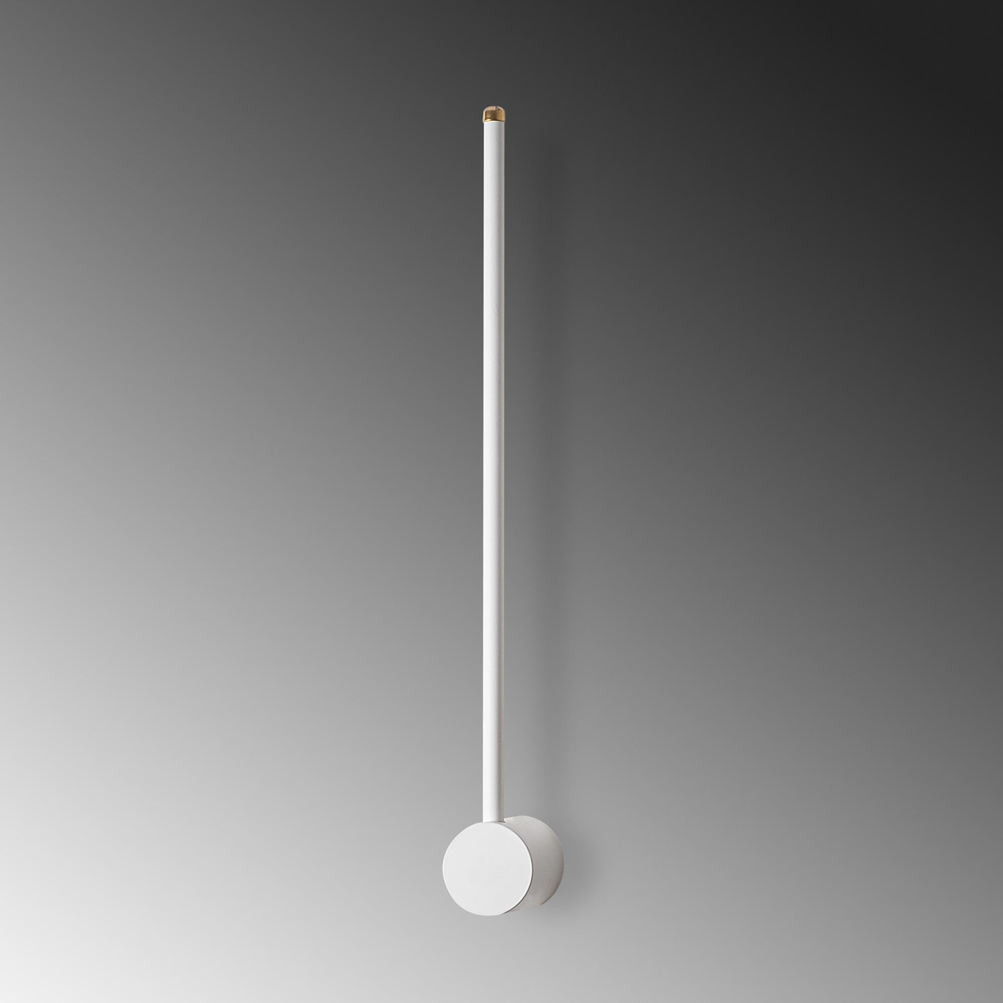 Elegante lámpara de pared blanca, cuerpo de metal, 62 cm de ancho, 10 cm de altura, 7 cm de profundidad, LED SMD de 8 W, 3000 K, diseño moderno para iluminación en casa y oficina