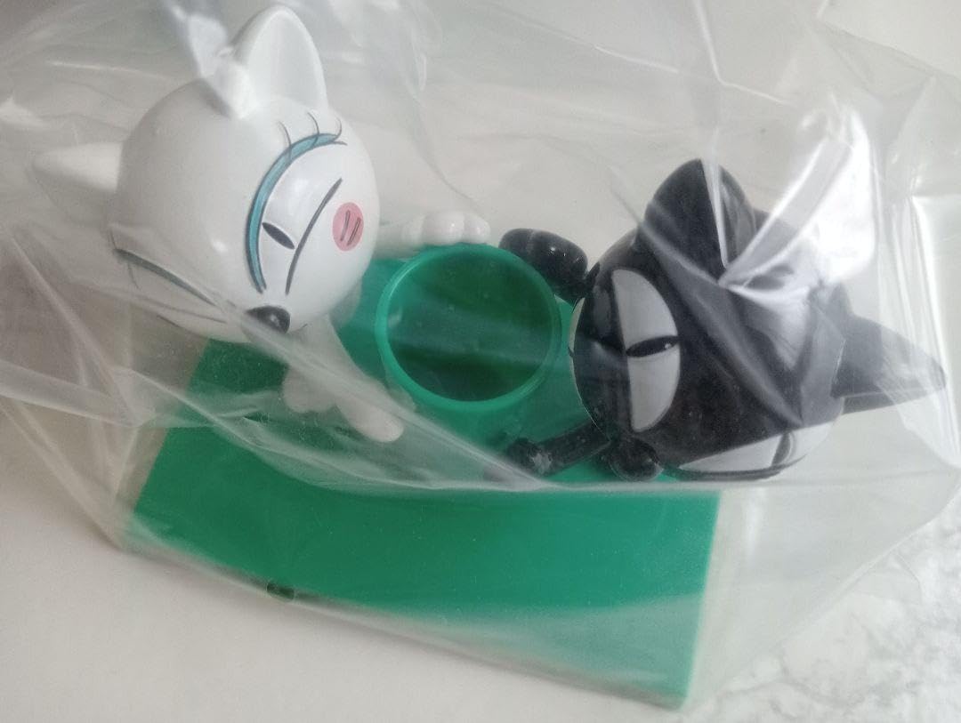 Amazon.co.jp: クロネコヤマト シロネコ＆クロネコ フィギュア 印鑑  