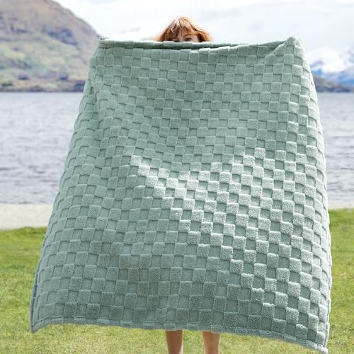 19% Off Bedsure Sage Green Throw Blanket - Code M2BPOZS5