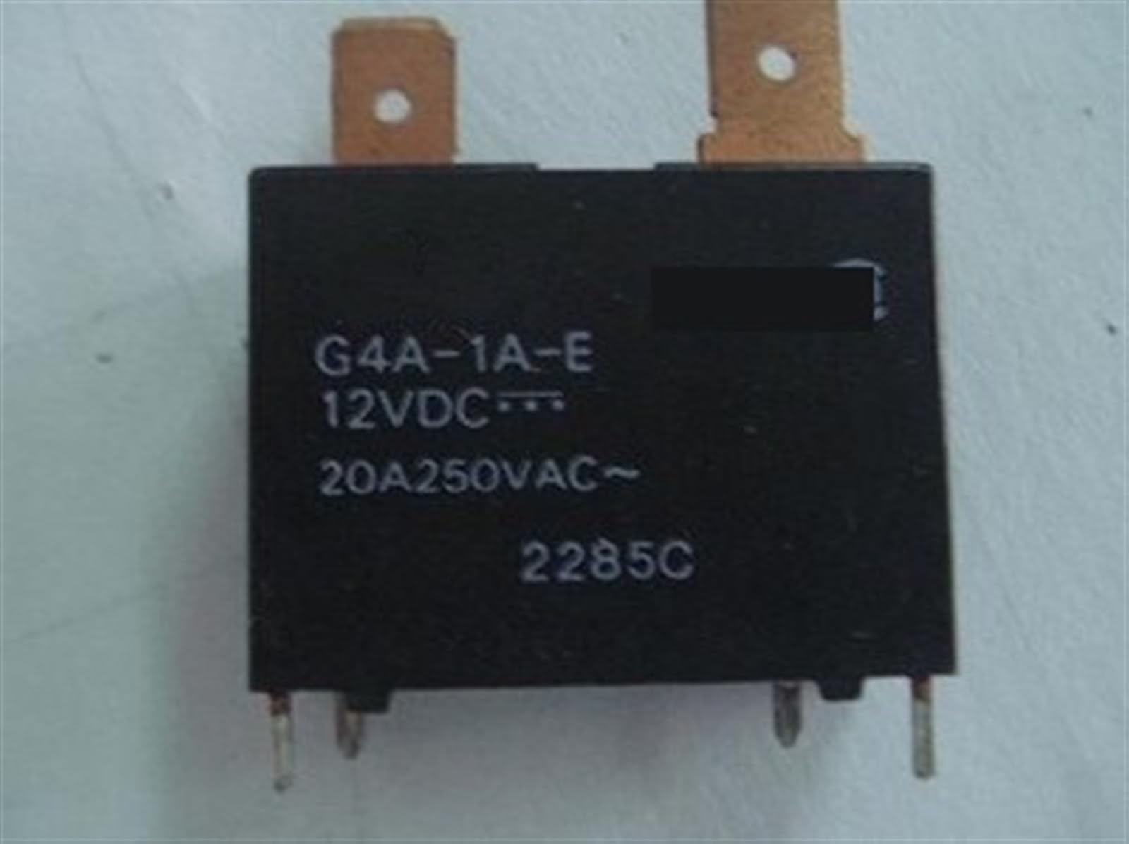 Relé G4A-1A-E 12VDC de 4 pines y 20A MOBYAT para control de circuitos