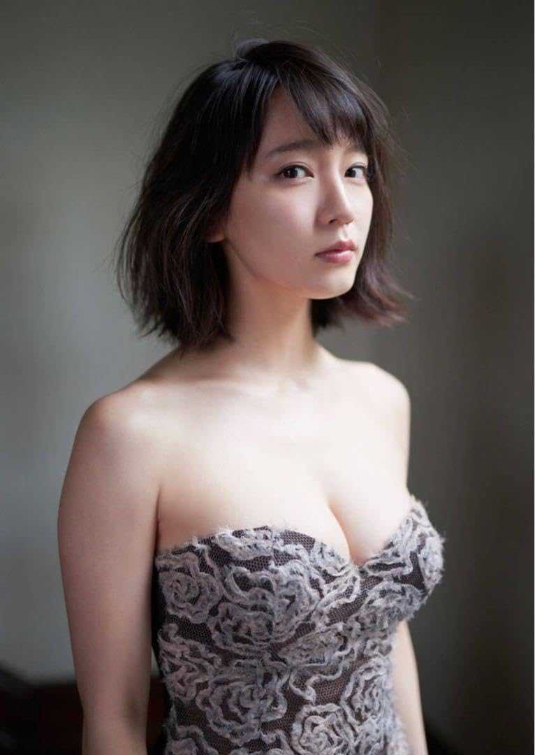 吉岡里穂 生写真　L判　２５０枚セット　06 Amazon.co.jp: 吉岡里帆 L判写真 200枚➁ : おもちゃ