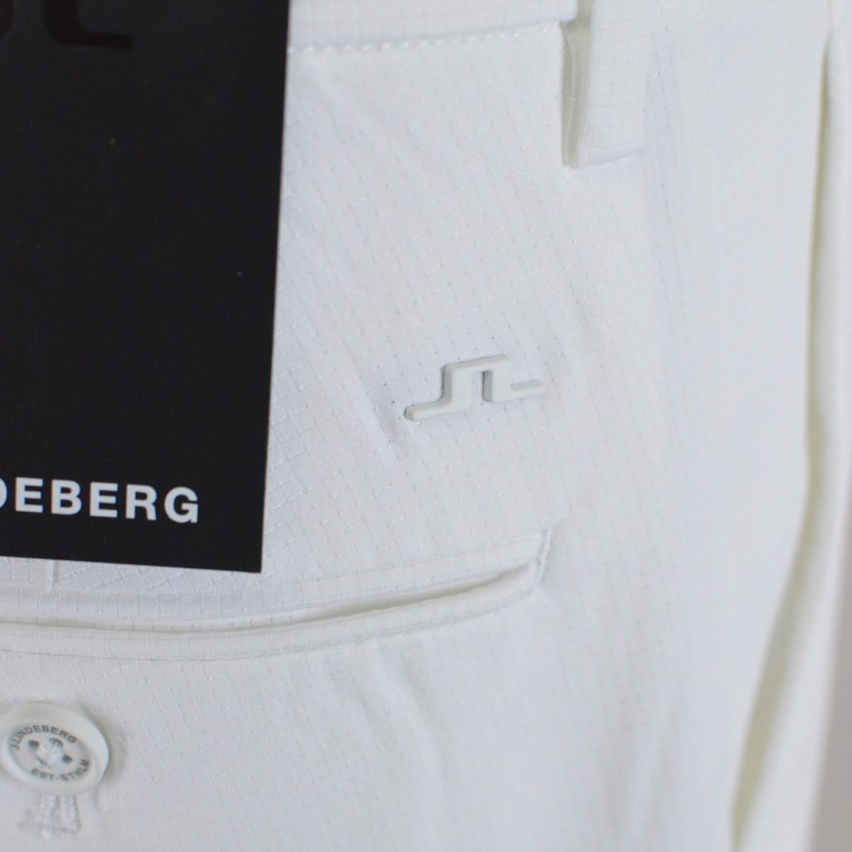 定2.4万 J.LINDEBERG ゴルフパンツ W25 白 ジェイリンドバーグ J．リンドバーグ パンツ 白 定2.4万 J.LINDEBERG ゴルフパンツ W25 白