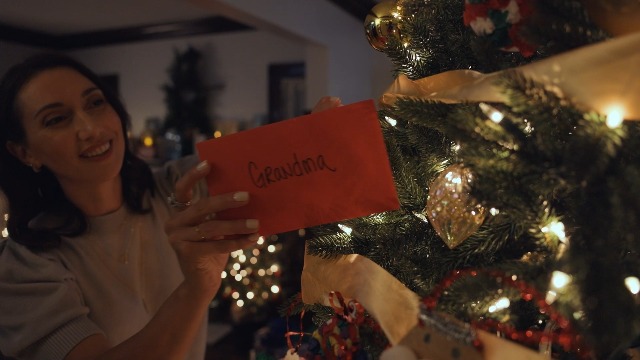 American Greetings Christmas Gift Card Holder - Jam-Packed With Jolly Design