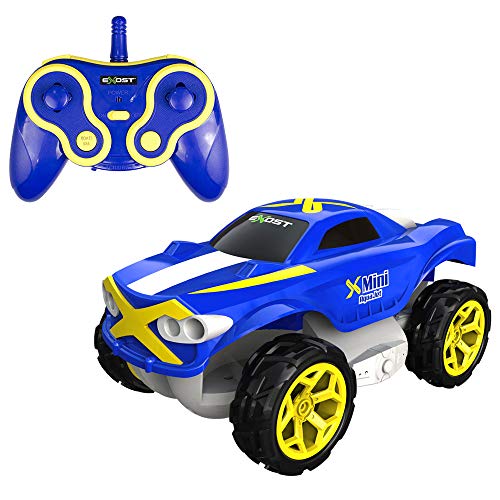 Richiede 8 batterie AA (non incluse)