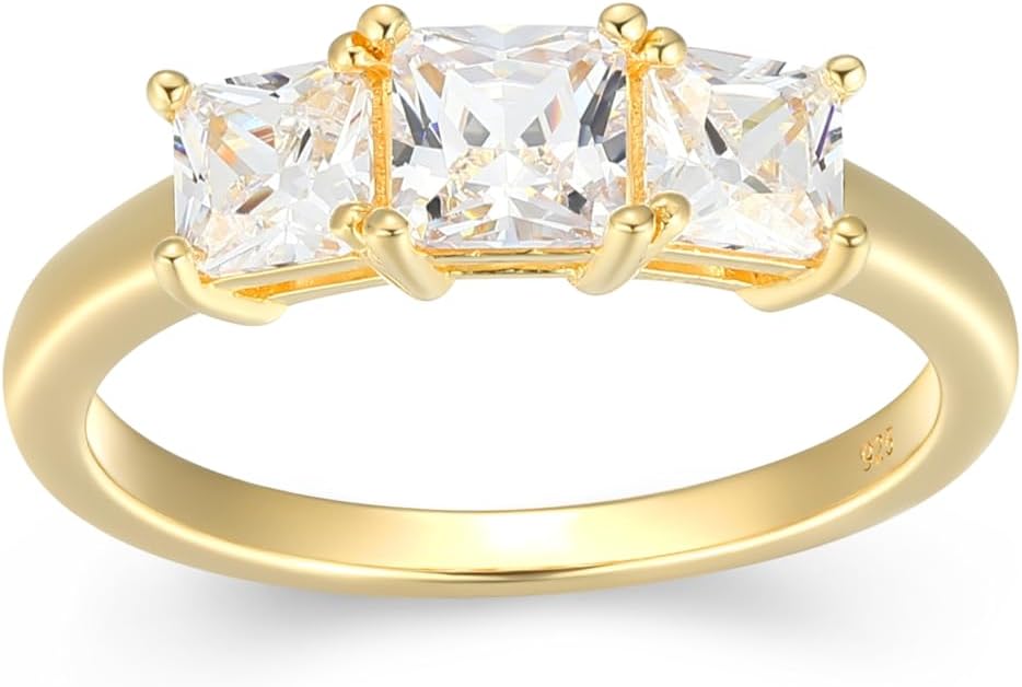 MORGAN & PAIGE .925 Sterling Silver Platinum or Yellow Gold Plated Princess-Cut Cubic Zirconia 3-Stone Engagement Rings for Women - Classic Sparkling Square-Cut Anniversary Sterling Silver Rings Women