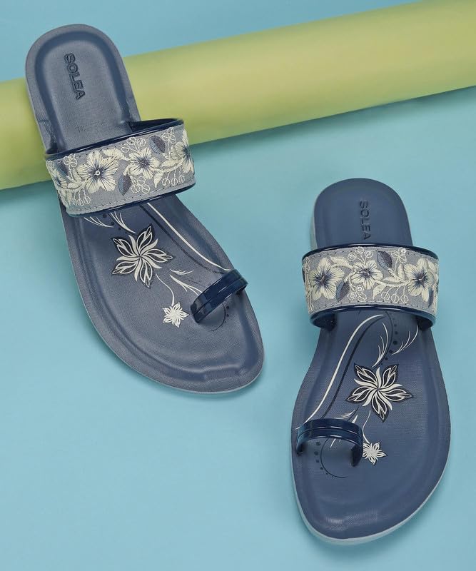 PARAGON PUK7019L Women Casual Sandals | Stylish Sandals with Cushioned Soles & Sturdy Build | Comfortable Everyday Sandals for Outdoor Use - Image 2