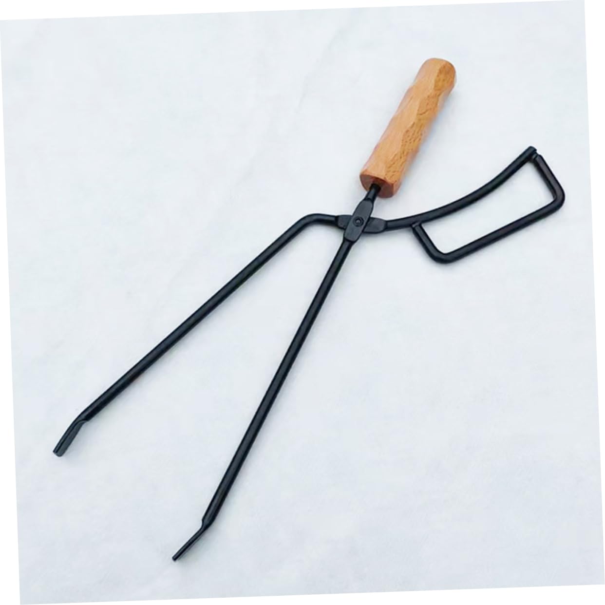 PRETYZOOM Pinze per Barbecue da Esterno in Ferro e Legno Manico Spesso, Utensile per Spostare Legna per Stufa da Interno e Parchi