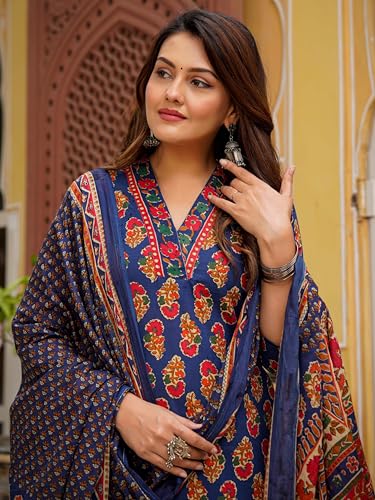Image of Arayna Women's Cotton Printed Kurta Set with Pants & Dupatta - 3 /4 Sleeve | Elegant Ethnic Wear