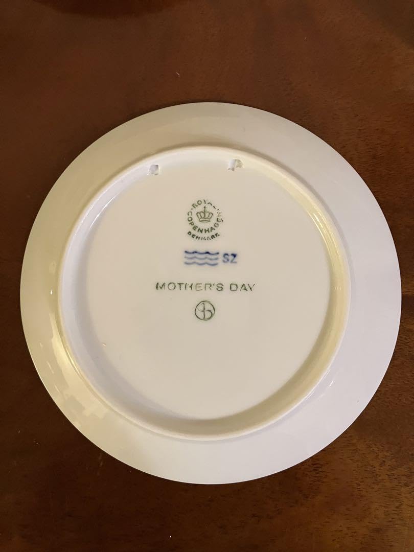 ロイヤルコペンハーゲンイヤープレート1978 イヤー・プレート ロイヤルコペンハーゲン 1978'Y