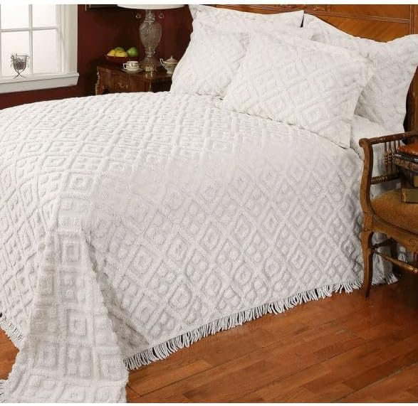 Full Size Beige Chenille Cotton Bedspread with Fringe Edges New