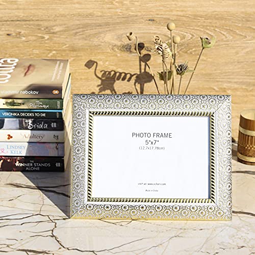 Image of Vintage Gulley Photo Frame 5x7 Inch Horizontal with Stand | White Decorative Tabletop Picture Frame | Retro Elegant Frame for Home, Office Desk & Gift