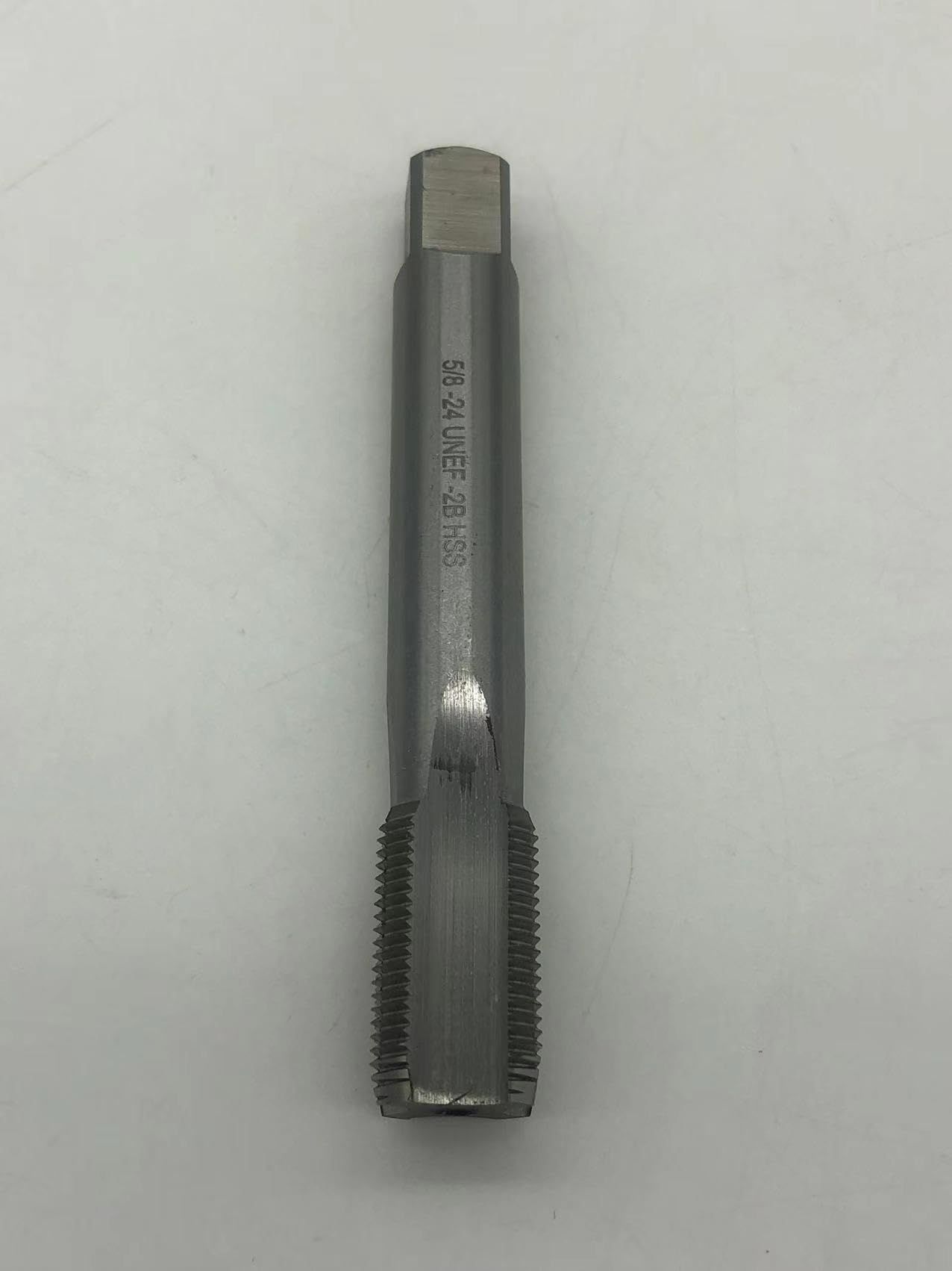 1 taraud fileté à droite en acier rapide 5/8" - 24 HSS 5/8-24 TPI