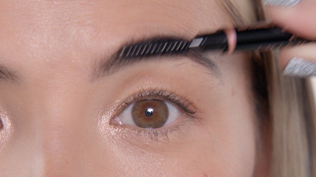 Image of Anastasia Beverly Hills Brow Definer - 3-in-1 Triangular-Tipped Retractable Eyebrow Pencil with Spoolie - Multi-Functional Definer to Fill, Detail & Blend Brows