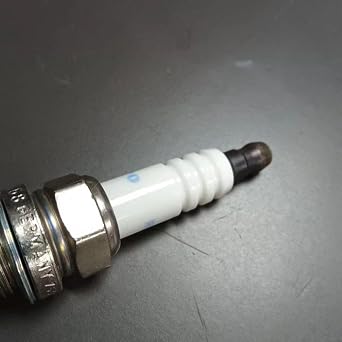 1 PC/Set of 30751806 Spark Plug Iridium Cylinder 5 MOLEI-AUTO