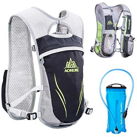 TRIWONDER Ultraleicht Trinkrucksack, 5.5L Laufrucksack Cover