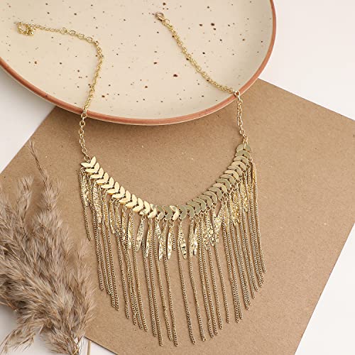 Image of SOHI Contemporary Necklace for Women and Girls, Necklace with Chain detailing for women, Statement jewellery, Fashion Jewellery for women, Imitation, ladies