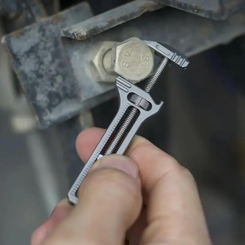 Miniatura 4 de Multiherramienta compacta de titanio, mini llave multiherramienta portátil, llave pequeña multifuncional ajustable, llavero de herramienta de