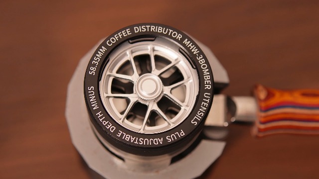976593_4