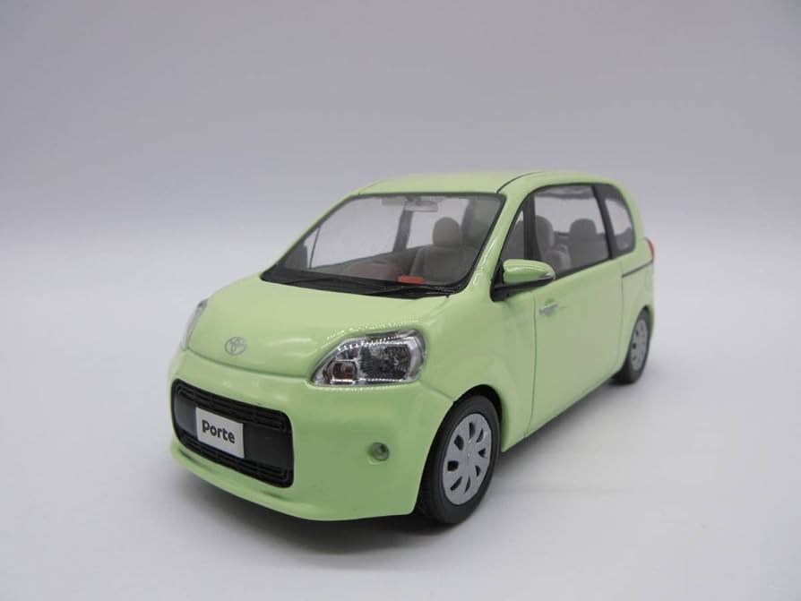 1/30　トヨタ　ポルテ　ミニカー　エアグリーンパールクリスタルシャイン Amazon | 1/30 ミニカー 2代目ポルテ Porte 非売品 カラー