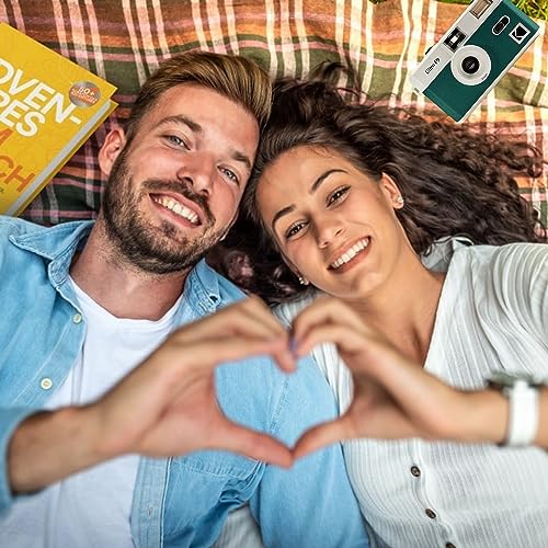 Reusable Film Camera Bundle includes a Green Kodak Ultra F9 Film Camera - Image 4