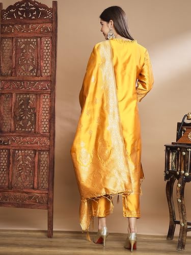 Image of VredeVogel Women's Cotton Silk Jacquard, Banarasi Silk Kurta Pant With Dupatta Set
