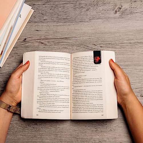 Image of Zesta Pack of 7 Cute Magnetic Bookmarks Gifts for Book Lovers | Book Marks for Book Lovers | Bookmarks Aesthetic for Books | Cartoon Magnetic Bookmarks (15X4 Cms) (Game of Thrones)