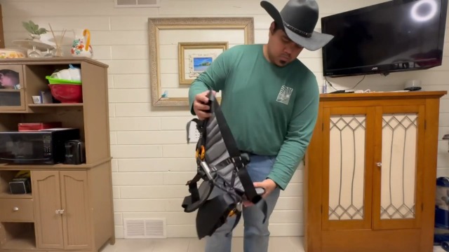 SOB Klettergurt Professionell - Verstellbarer Halbkörper-Sicherheitsgurt ANSI Z359.11