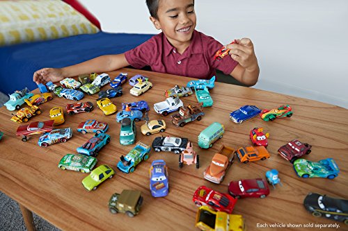 Disney Cars Toys FCX78 Deluxe Mack thumb #3