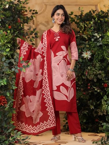 Varanga Bold Floral Printed V Neck Embroidered Kurta With Trouser & Dupatta